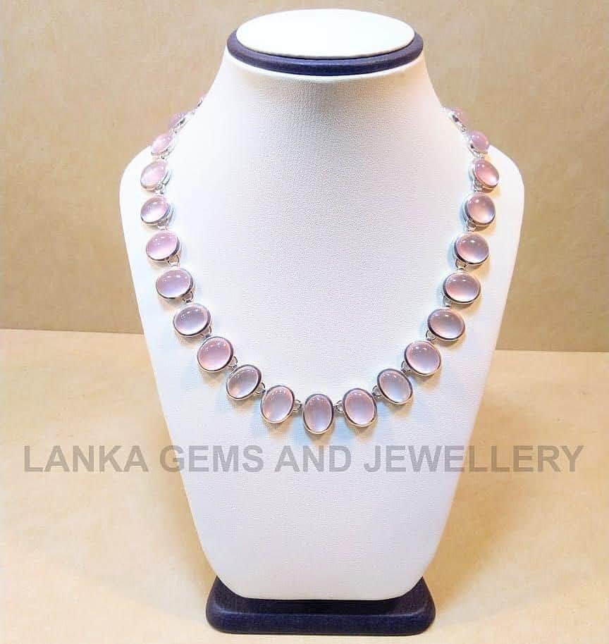 Necklace with Rose Quartz set in Sterling Silver