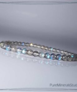 Bracelet made of Labradorite