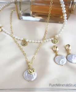 Alternative view of Set made of Pearl