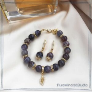 Set made of Botswana Agate