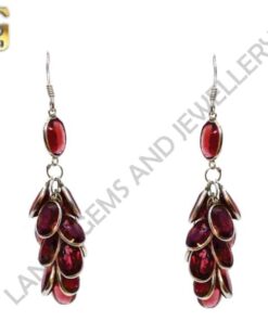 Pair of Ear-rings with Garnet Gemstone set in 9k White Gold